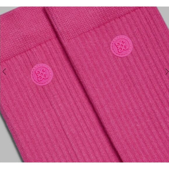 New NWT G/Fore Ladies Pray For Birdies Crew Socks Knockout Pink Size 5-8 - Picture 2 of 5
